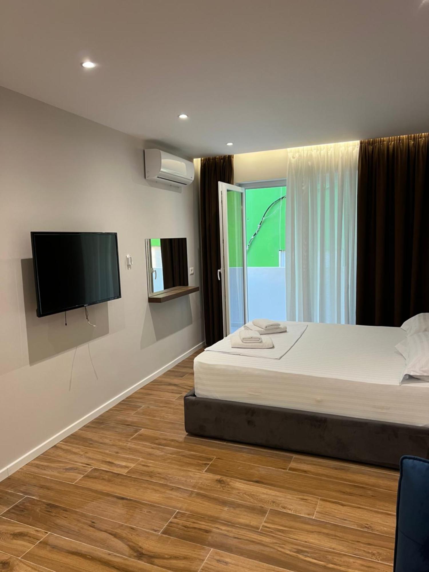 Tirana Central Stay Exterior foto