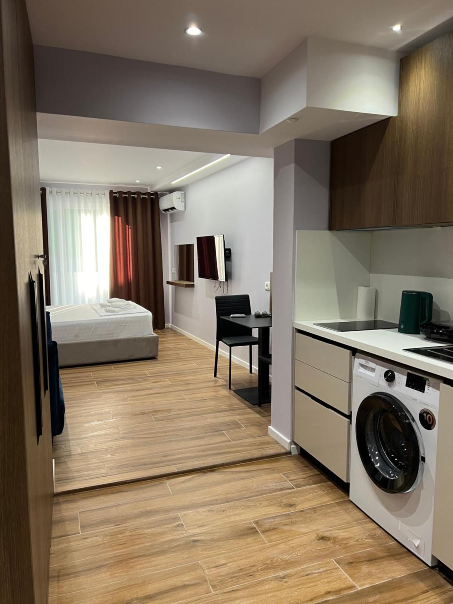 Tirana Central Stay Exterior foto